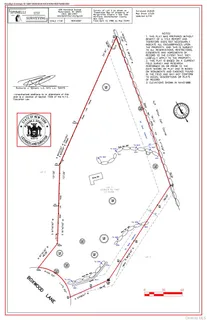 a view of yard with green space