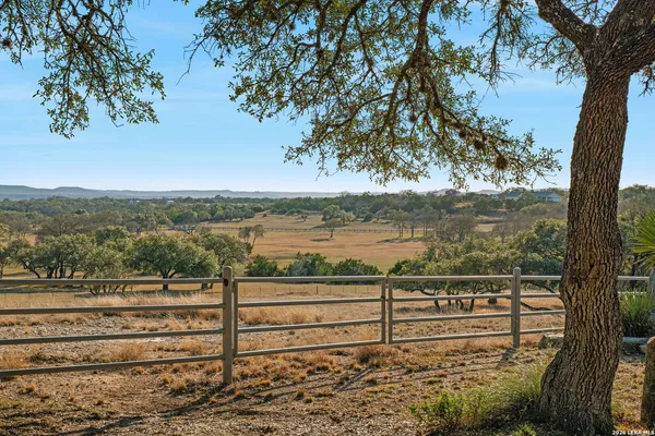$2,298,900 | 521 Bluff Creek Road North, Center Point, TX 78010