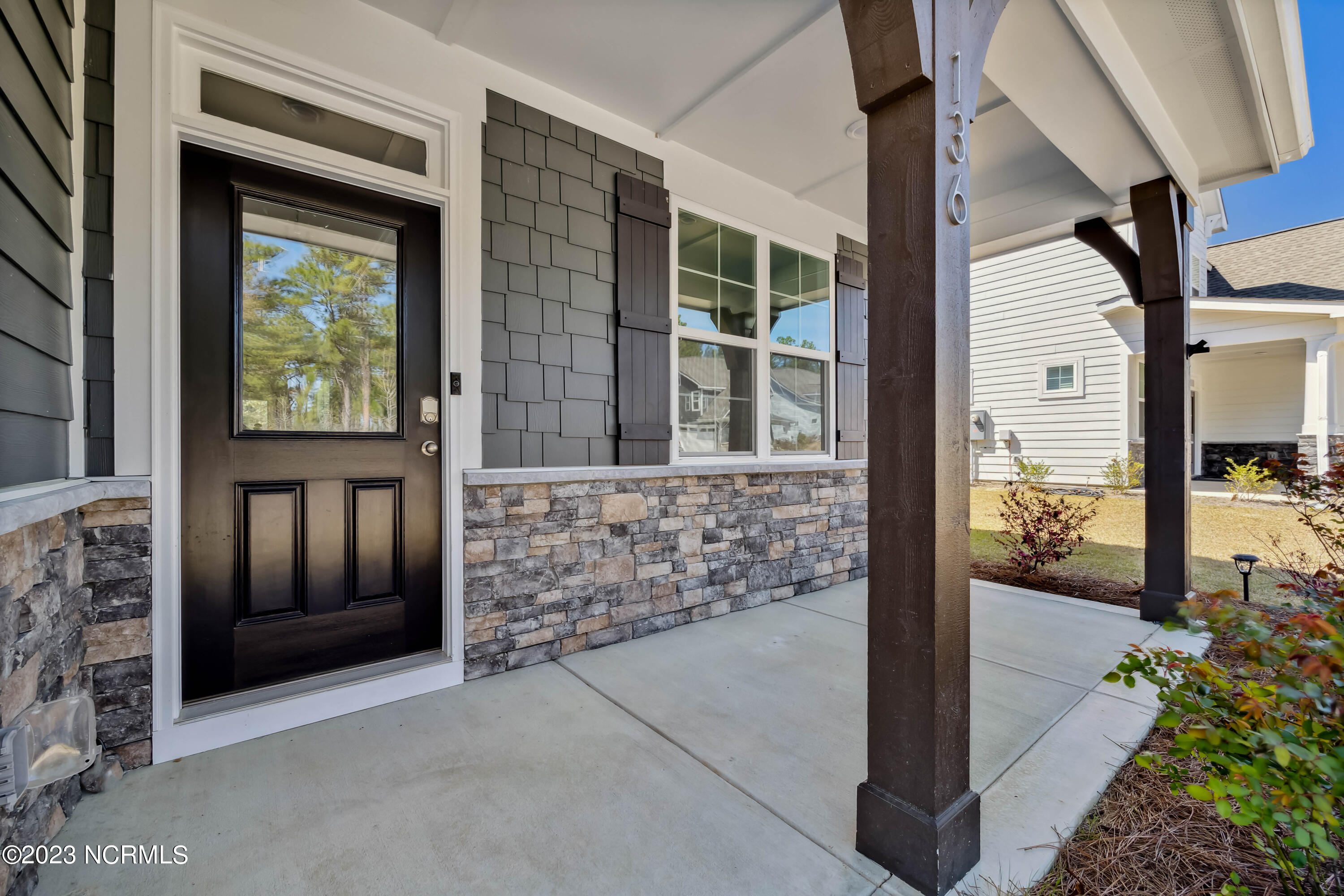 136 Fontana Lake Road Aberdeen, NC 28315 - Photo 4 of 39 4-print-H22A3359
