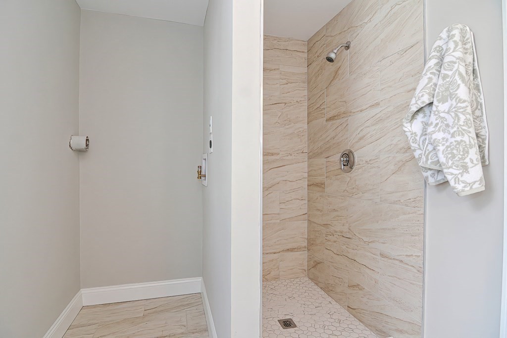 14 Allen Road Norwood, MA 02062 - Photo 17 of 36 a bathroom with a shower