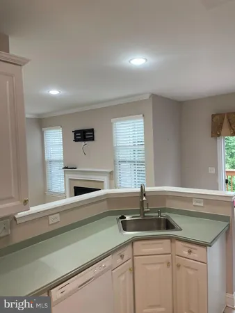 $3,200 | 160 Pennsbury Lane, Woodbury, NJ 08096