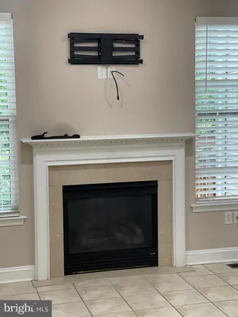 $3,200 | 160 Pennsbury Lane, Woodbury, NJ 08096