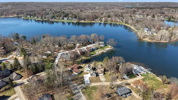 $549,000 | 7788 West Royal Road, Canadian Lakes, MI 49346
