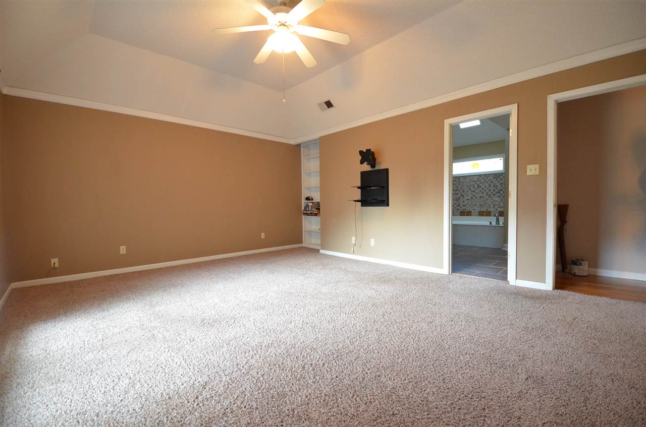 4010 Bartlett Country Road Bartlett, TN 38135 - Photo 8 of 25 Gallery Image 8