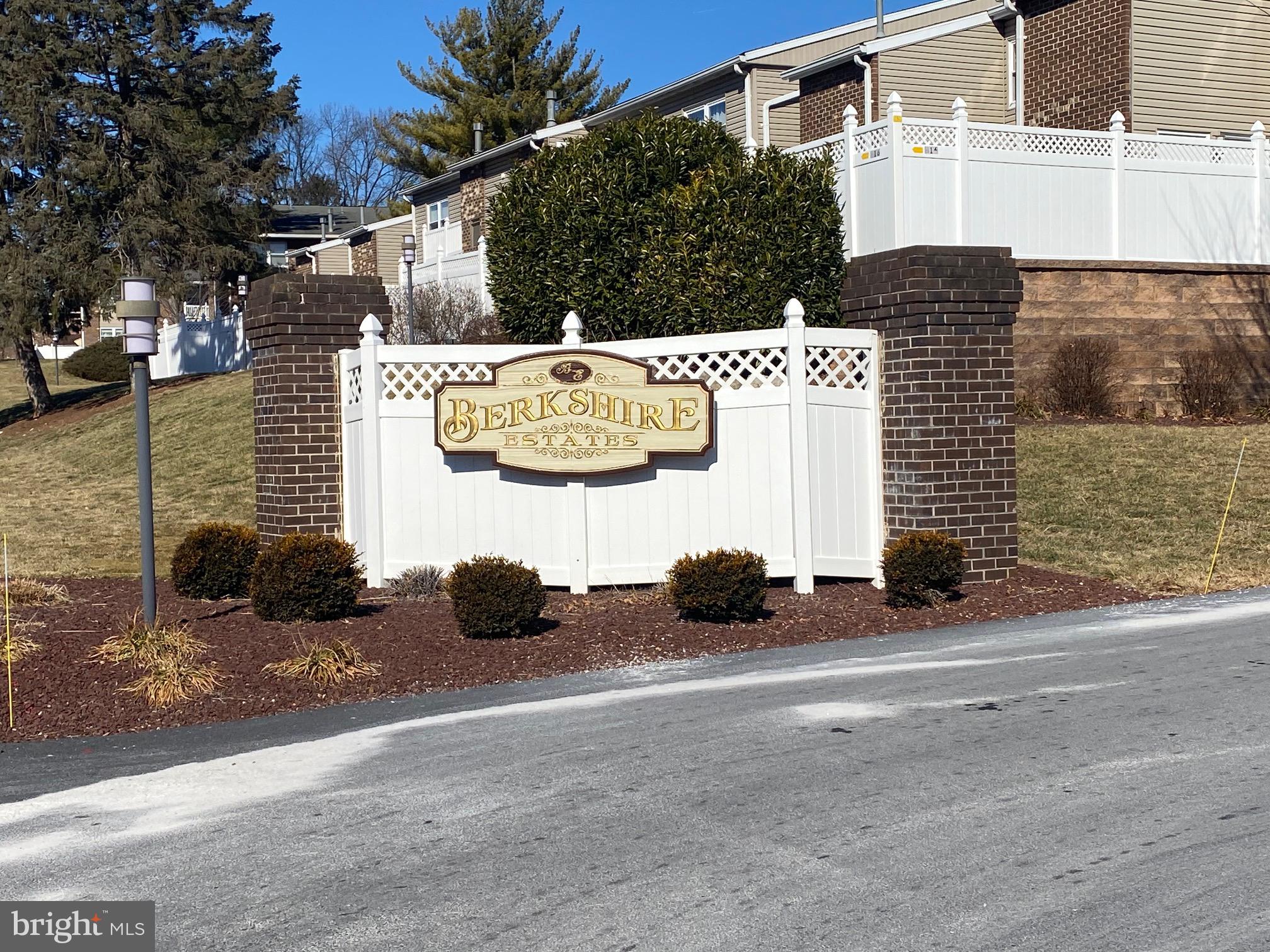 2916 State Hill Road, Unit C9 Wyomissing, PA 19610 - Photo 2 of 2 Gallery Image 2