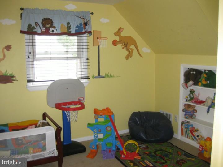 635 Pen-Ambler Road Ambler, PA 19002 - Photo 12 of 17 Bedroom 2