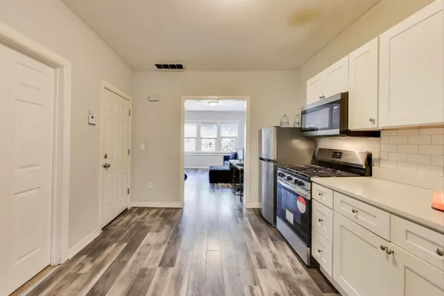 $549,000 | 2633 West 23rd Place, Chicago, IL 60608