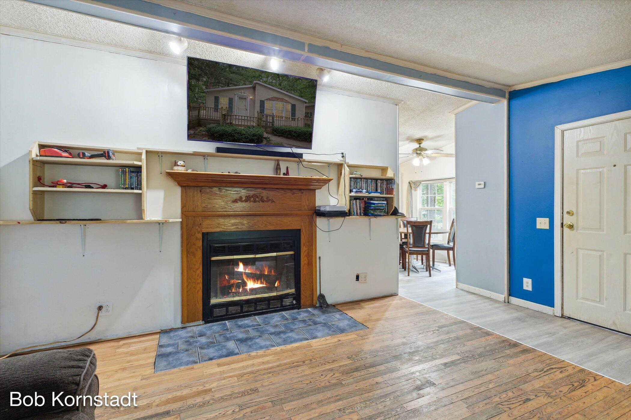 1762 Allen Road Allegan, MI 49010 - Photo 11 of 34 11-11-1762-Allen-Rd-Allegan-MI-49010-Win