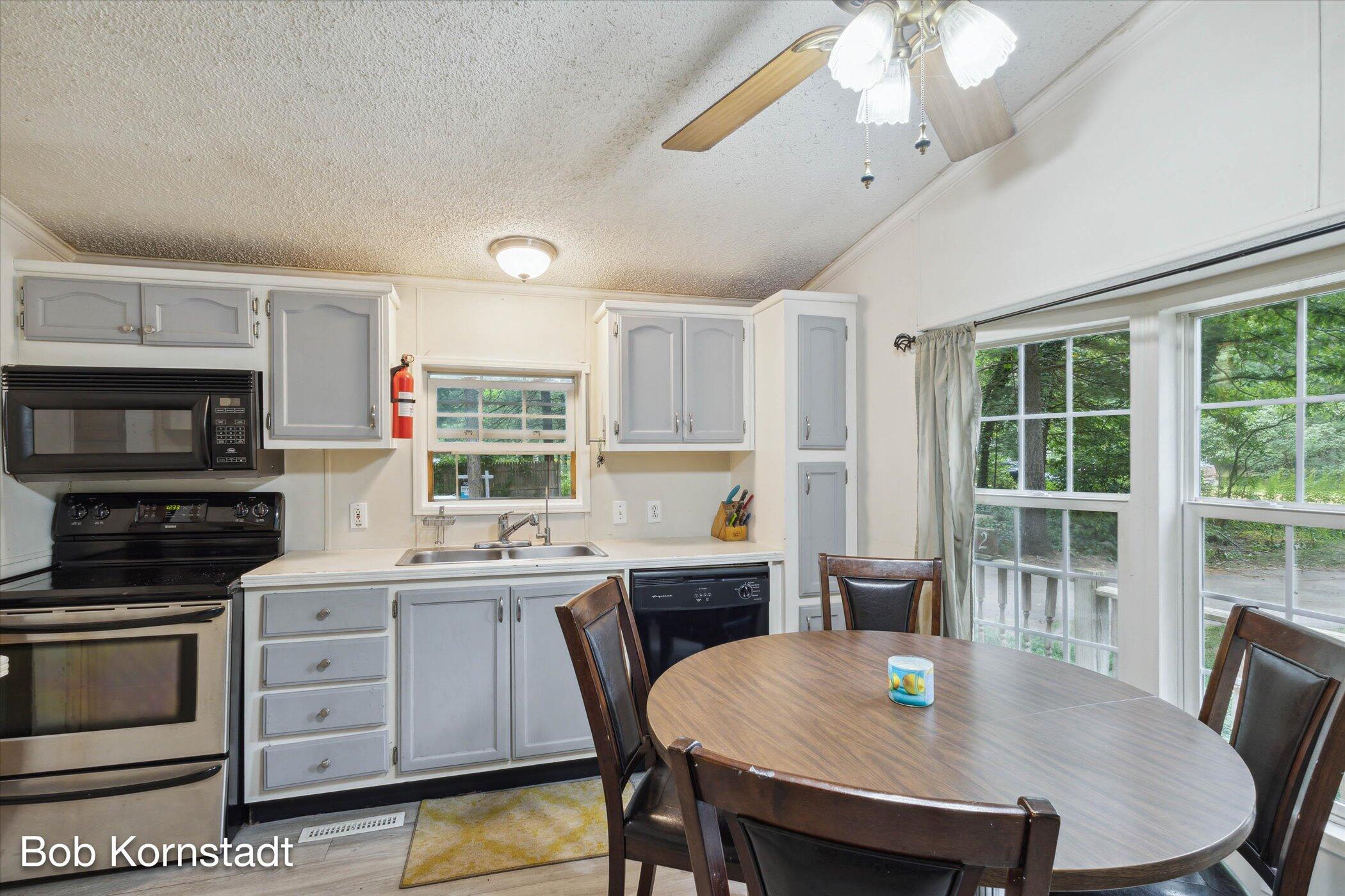1762 Allen Road Allegan, MI 49010 - Photo 13 of 34 13-13-1762-Allen-Rd-Allegan-MI-49010-Win