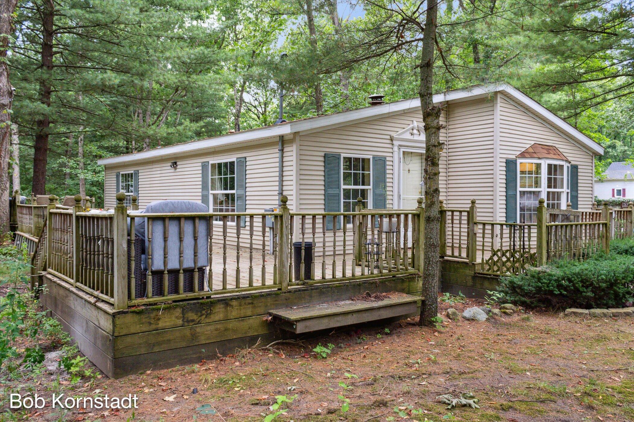 1762 Allen Road Allegan, MI 49010 - Photo 2 of 34 02-02-1762-Allen-Rd-Allegan-MI-49010-Win