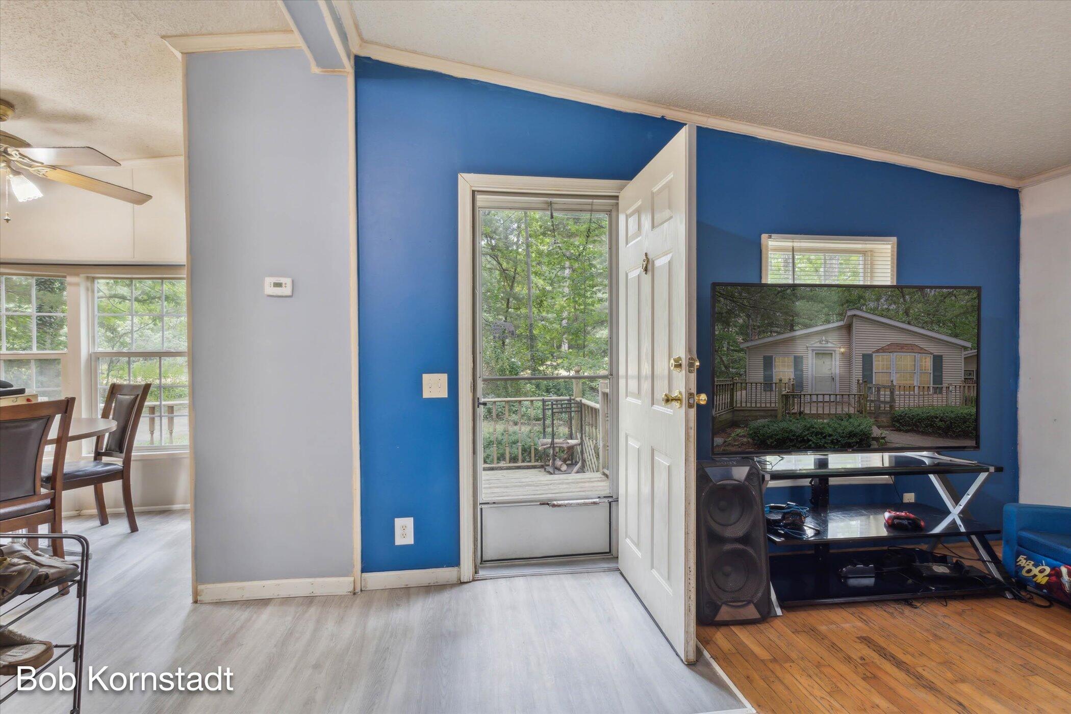 1762 Allen Road Allegan, MI 49010 - Photo 8 of 34 08-08-1762-Allen-Rd-Allegan-MI-49010-Win