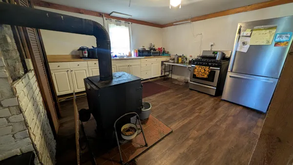 $129,900 | 40 Walter Street, Bangor, ME 04401