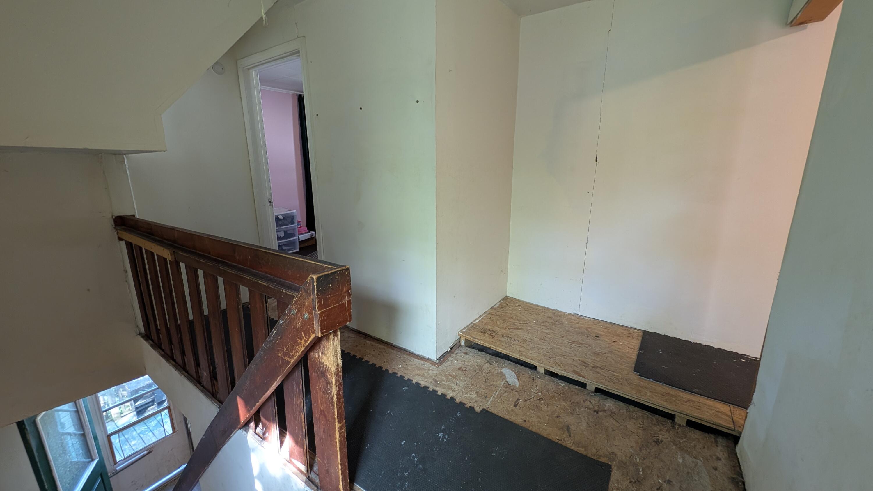 40 Walter Street Bangor, ME 04401 - Photo 26 of 38 Upstairs Hall