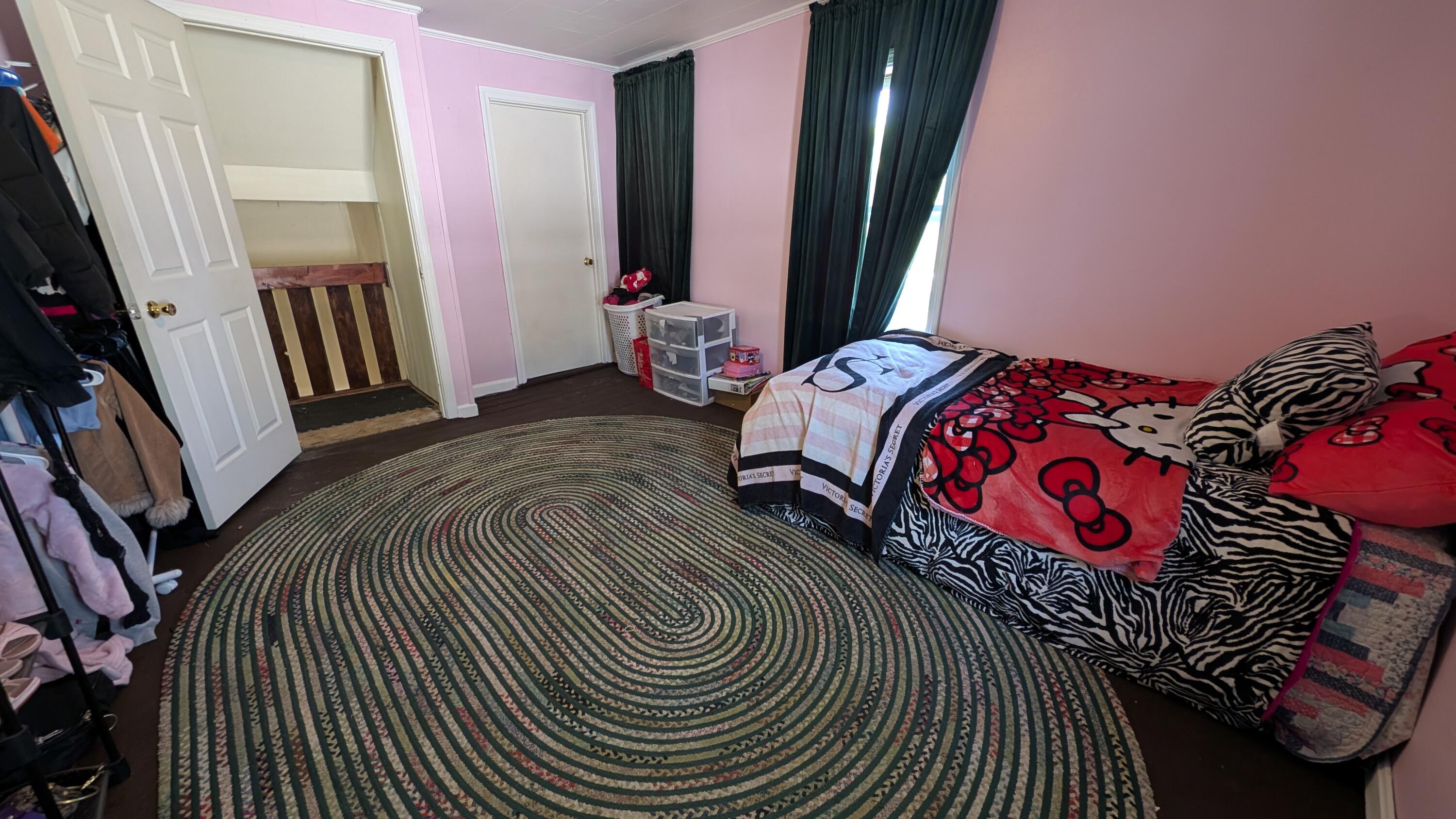 40 Walter Street Bangor, ME 04401 - Photo 28 of 38 Front upstairs bedroom 2