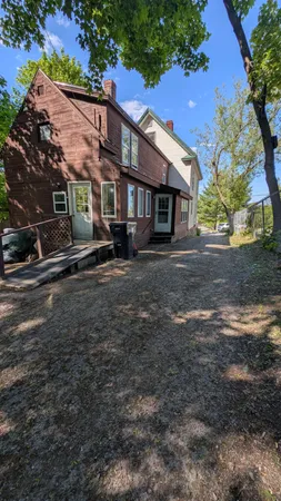 $129,900 | 40 Walter Street, Bangor, ME 04401