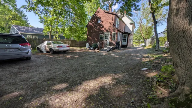$139,900 | 40 Walter Street, Bangor, ME 04401