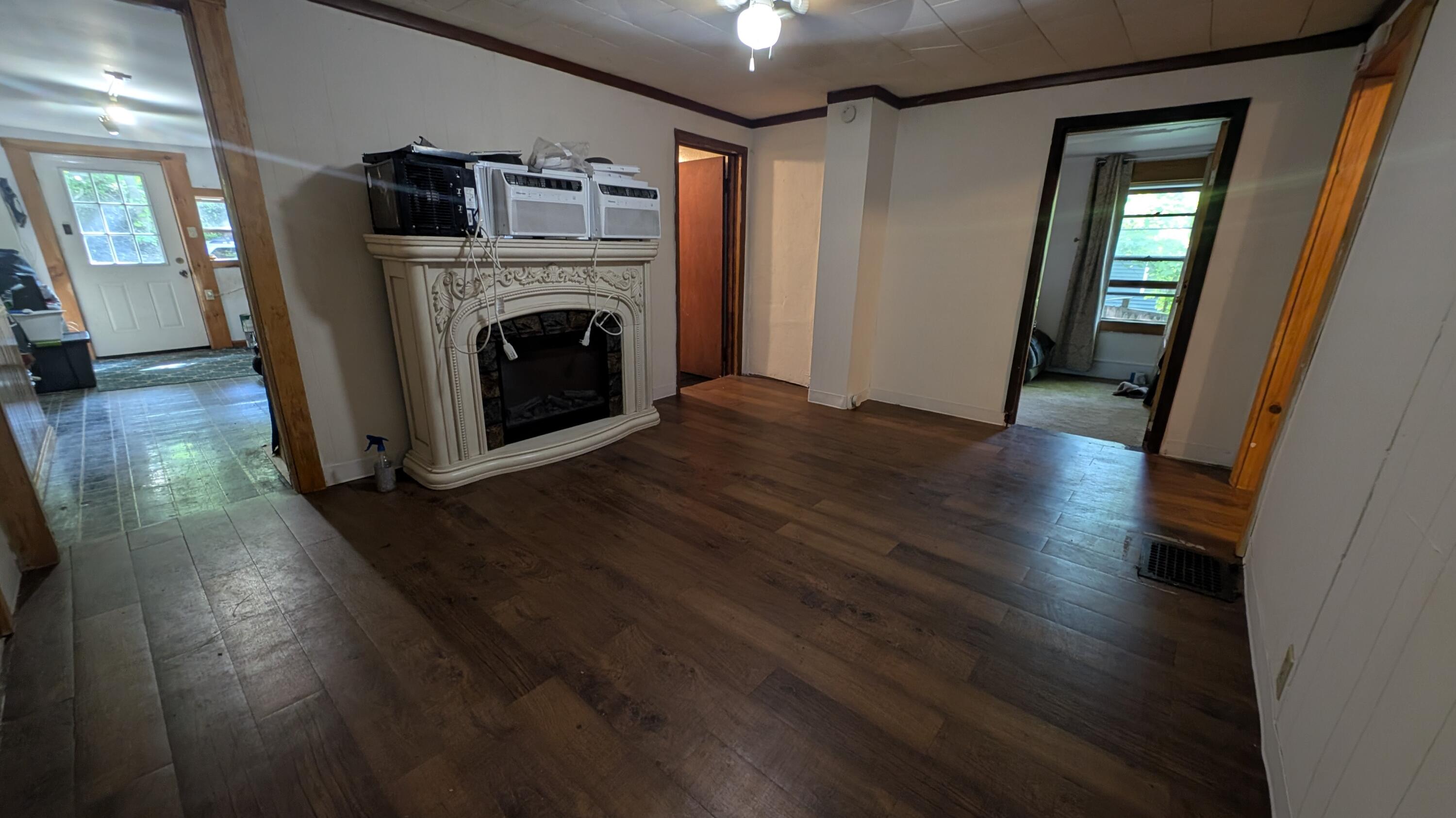 40 Walter Street Bangor, ME 04401 - Photo 9 of 38 Dining room