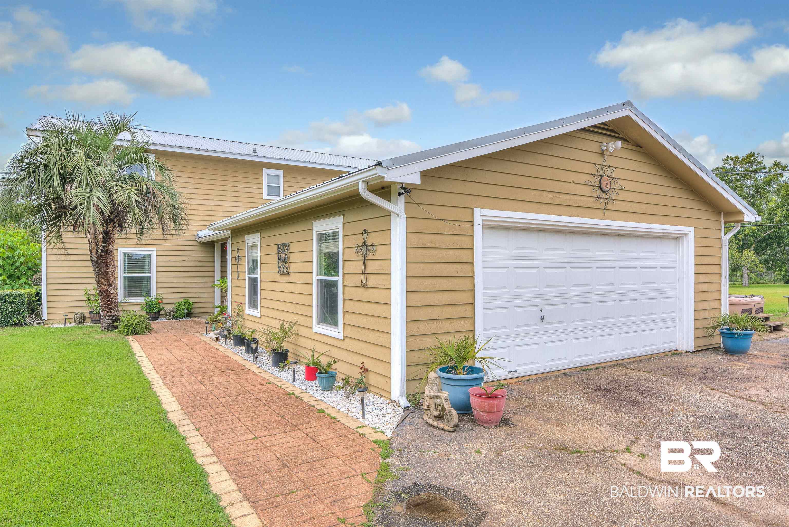 31741 Randolf Avenue Lillian, AL 36549 - Photo 2 of 44