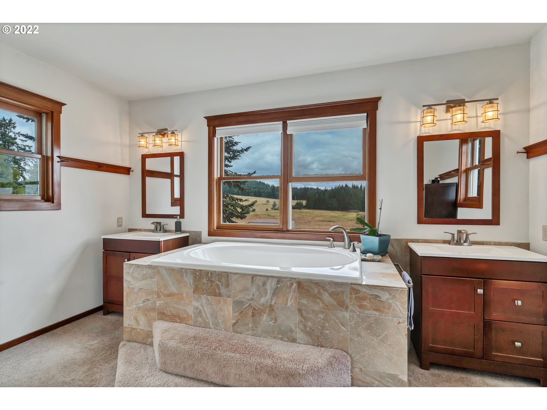 86835 R.R. Baker Road Springfield, OR 97478 - Photo 21 of 32 a living room with stainless steel appliances granite countertop furniture and a large window
