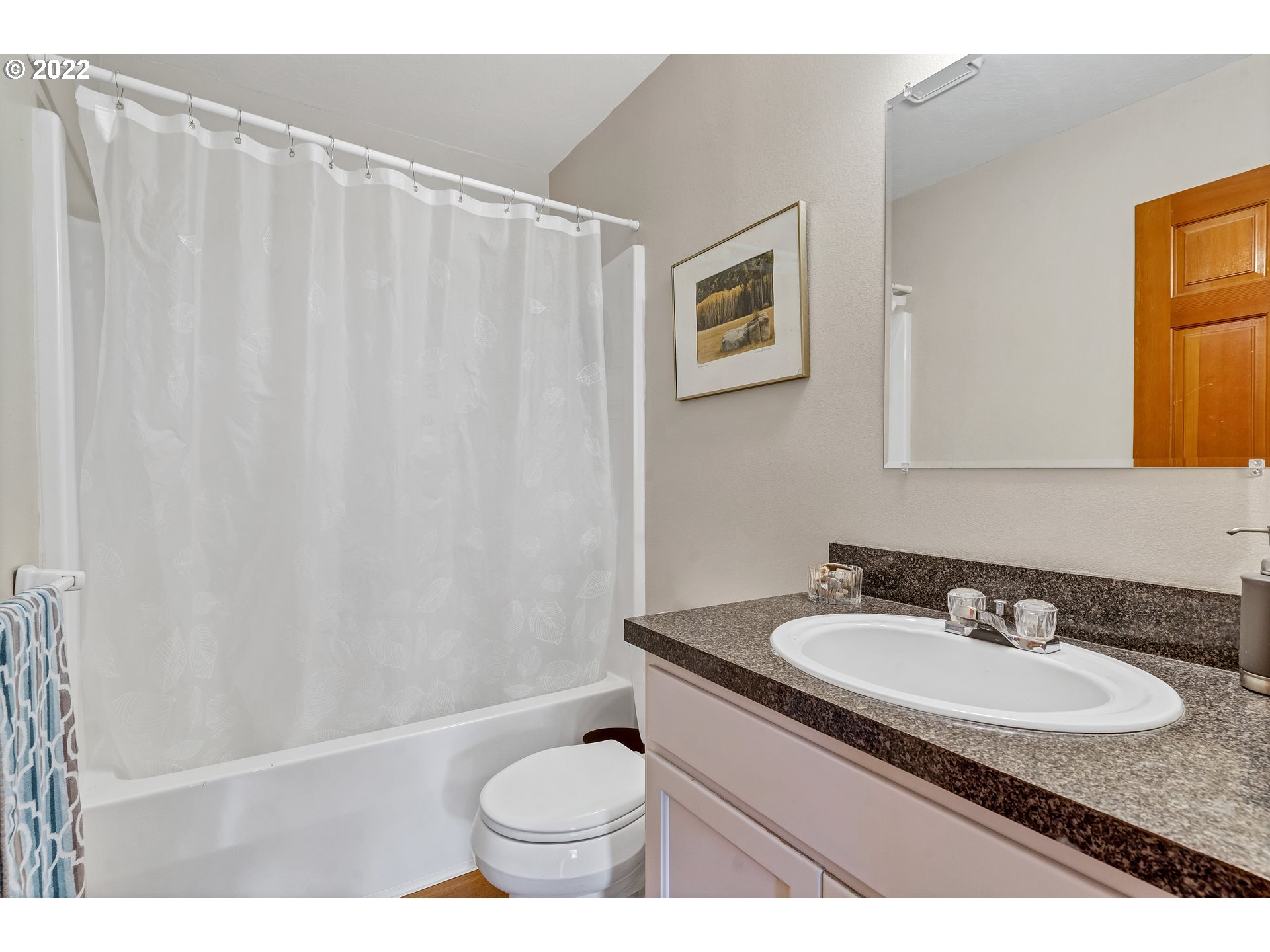 86835 R.R. Baker Road Springfield, OR 97478 - Photo 24 of 32 a bathroom with a granite countertop sink and a mirror