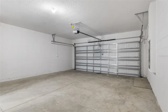 $2,100 | 1122 Bradford Pk Drive, Ormond Beach, FL 32174