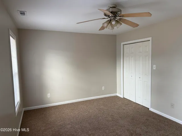 $1,250 | 122 Short Street, Beaufort, NC 28516