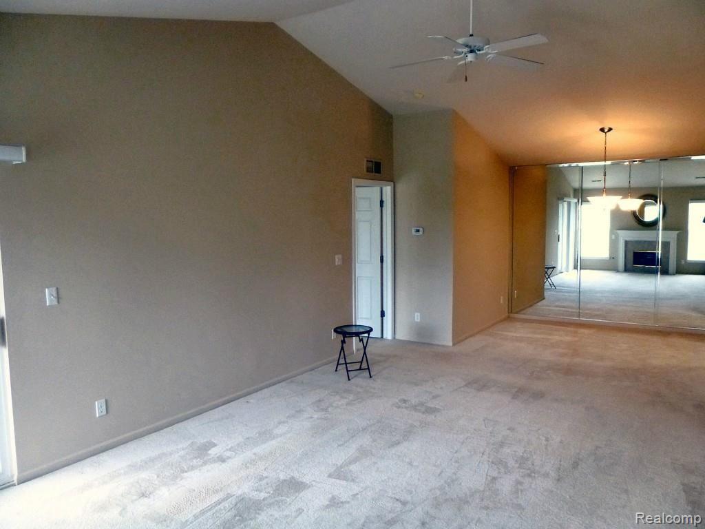 3603 Tremonte Circle Rochester, MI 48306 - Photo 12 of 30 great room 2.jpg