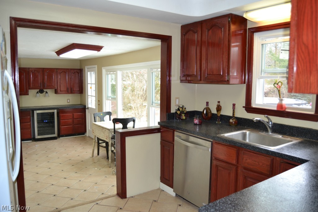1429 Clearview Road Cleveland, OH 44124 - Photo 15 of 25