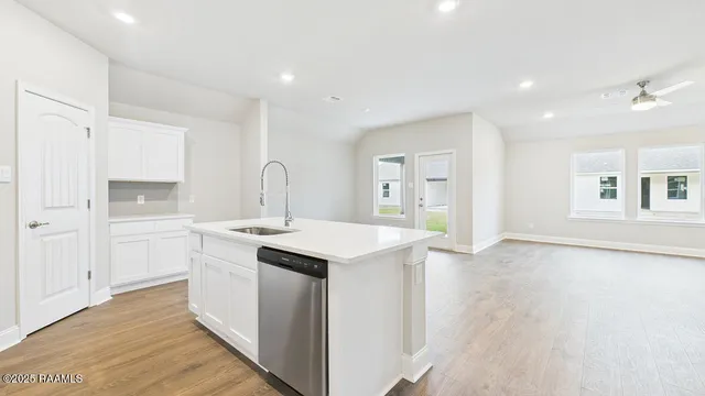 $263,500 | 117 Eden Ridge, Duson, LA 70529