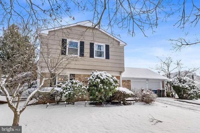 $439,900 | 11 Tempest Lane, Willingboro, NJ 08046