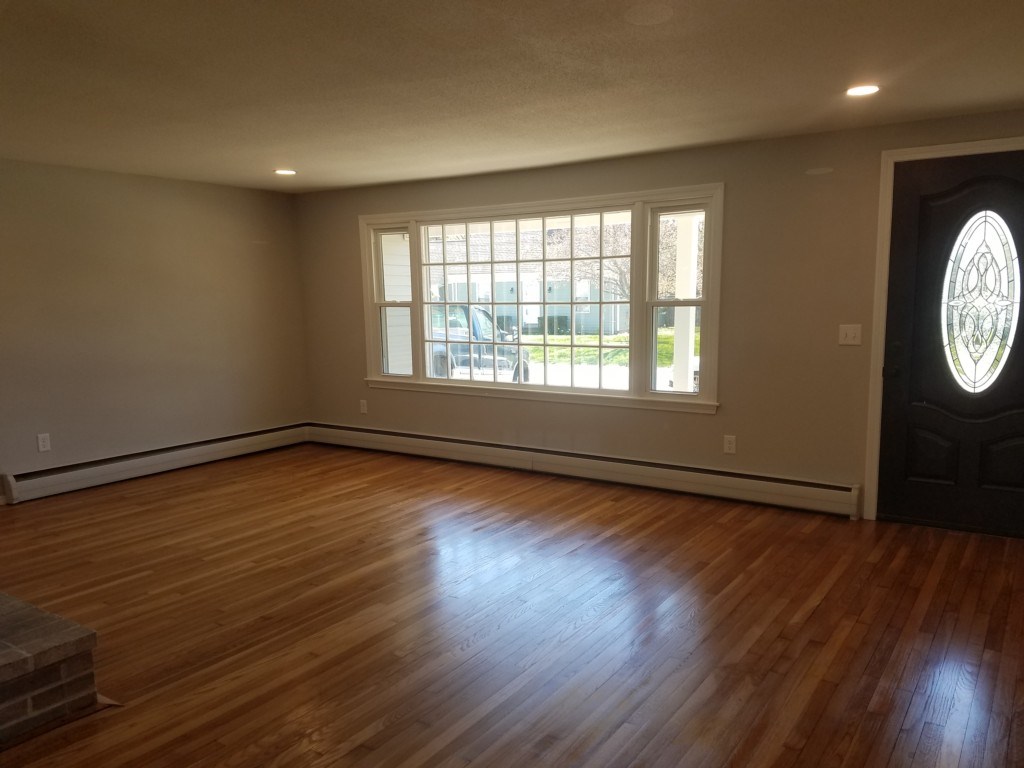3 Thomsen Road Hampton, NH 03842 - Photo 2 of 12