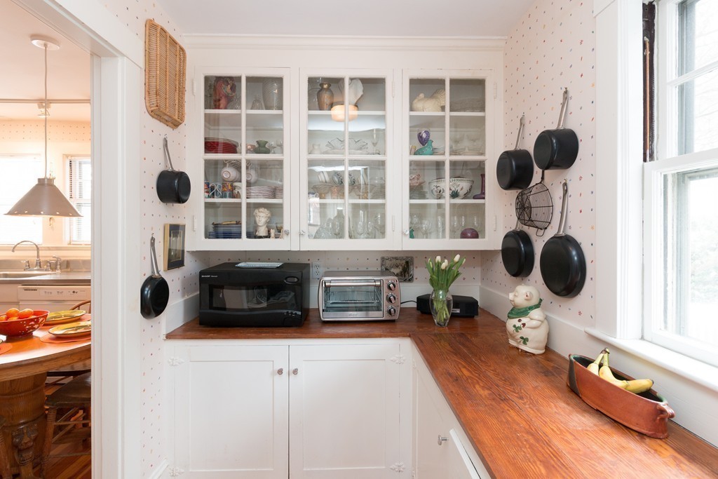 49 Pequossette Road Belmont, MA 02478 - Photo 18 of 29 Gallery Image 18