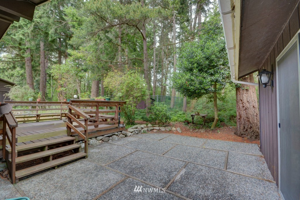 1092 West Waterloo Road Oak Harbor, WA 98277 - Photo 23 of 25 Gallery Image 23