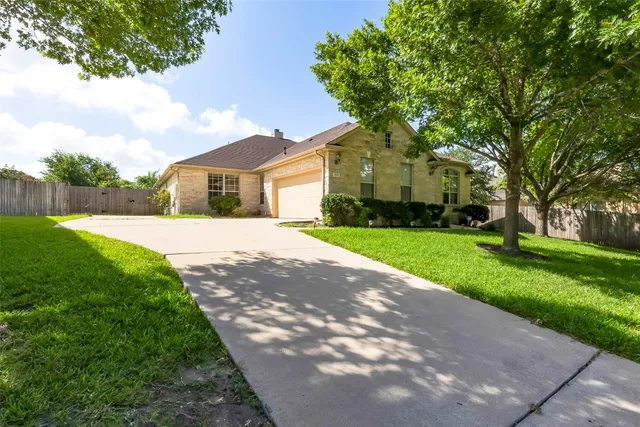 $2,650 | 1107 St John Court, Pflugerville, TX 78660