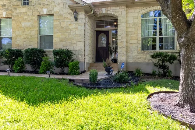 $2,650 | 1107 St John Court, Pflugerville, TX 78660