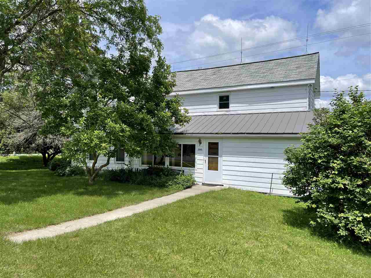 5015 East Dover Road Clare, MI 48617 - Photo 30 of 37 1890485-29.JPG