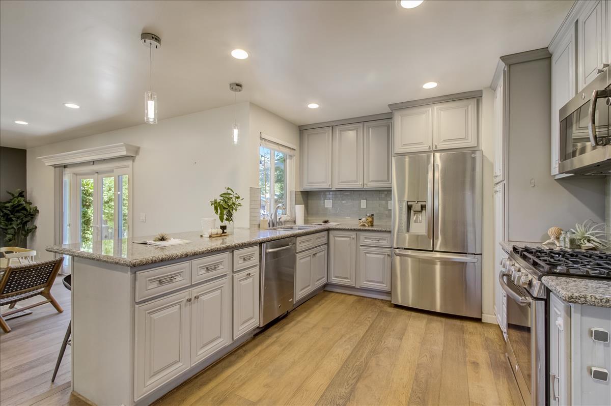 834 South Wolfe Road Sunnyvale, CA 94086 - Photo 13 of 59 Gallery Image 13