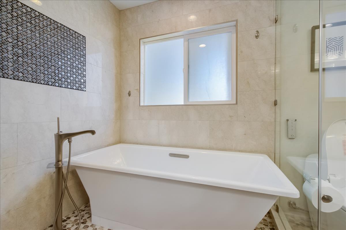 834 South Wolfe Road Sunnyvale, CA 94086 - Photo 38 of 59 Gallery Image 38