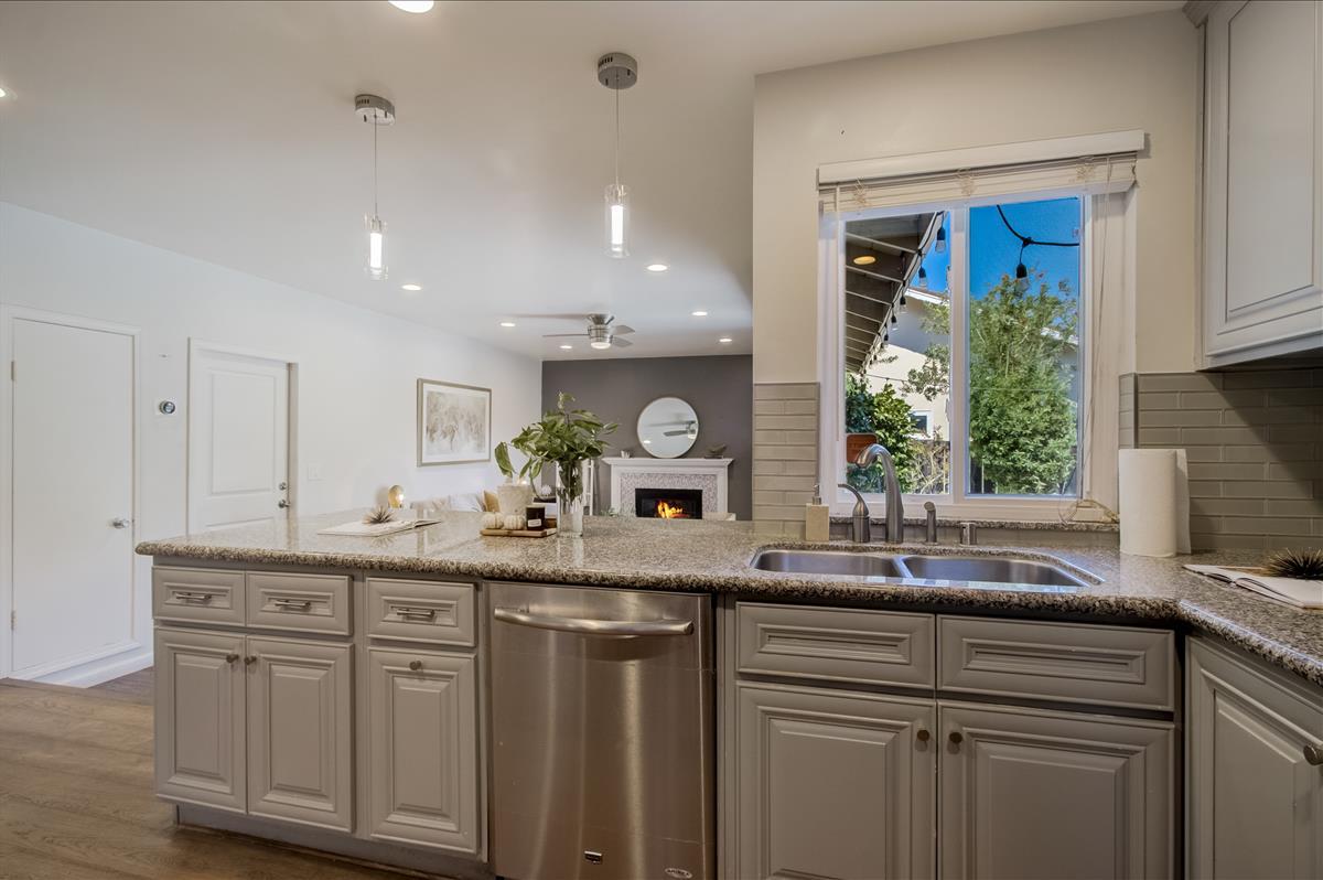 834 South Wolfe Road Sunnyvale, CA 94086 - Photo 41 of 59 Gallery Image 41