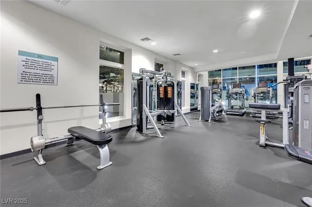 $2,000 | 8925 West Flamingo Road, Unit 201, Las Vegas, NV 89147