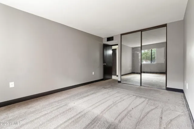 $148,000 | 3033 East Devonshire Avenue, Unit 1016, Phoenix, AZ 85016