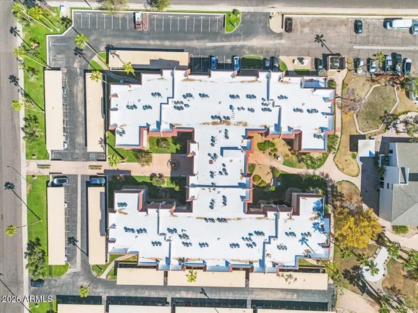 $148,000 | 3033 East Devonshire Avenue, Unit 1016, Phoenix, AZ 85016