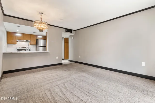 $148,000 | 3033 East Devonshire Avenue, Unit 1016, Phoenix, AZ 85016