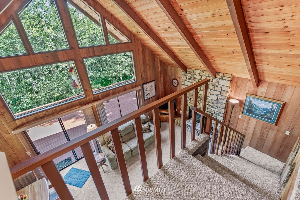 650 Frank Smith Road Toutle, WA 98649 - Photo 35 of 37 a view of an entryway