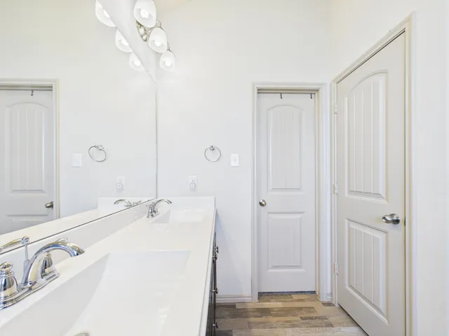 $2,200 | 5206 Rosehill Ridge Court, Katy, TX 77449