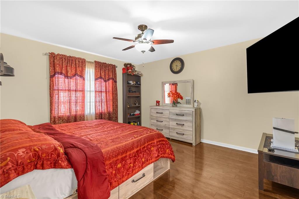 1513 Birkdale Court High Point, NC 27265 - Photo 17 of 42 Gallery Image 17