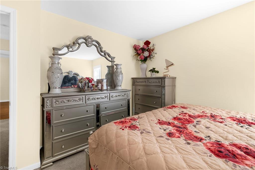 1513 Birkdale Court High Point, NC 27265 - Photo 25 of 42 Gallery Image 25