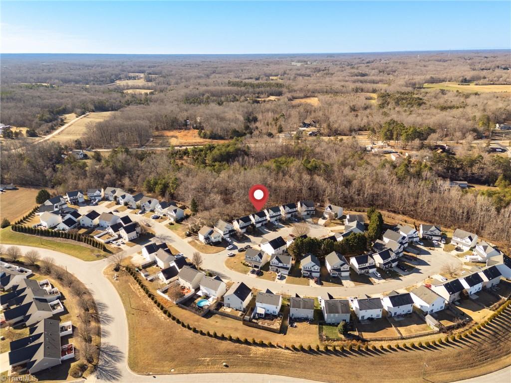 1513 Birkdale Court High Point, NC 27265 - Photo 37 of 42 Gallery Image 37