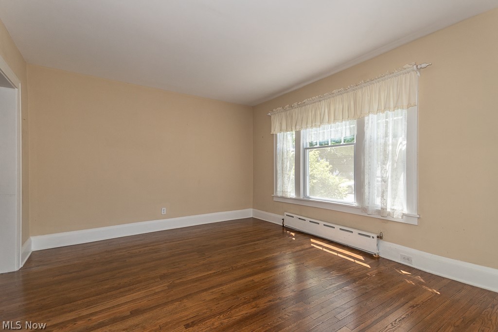 5651 Shawnee Road Cleveland, OH 44124 - Photo 16 of 34