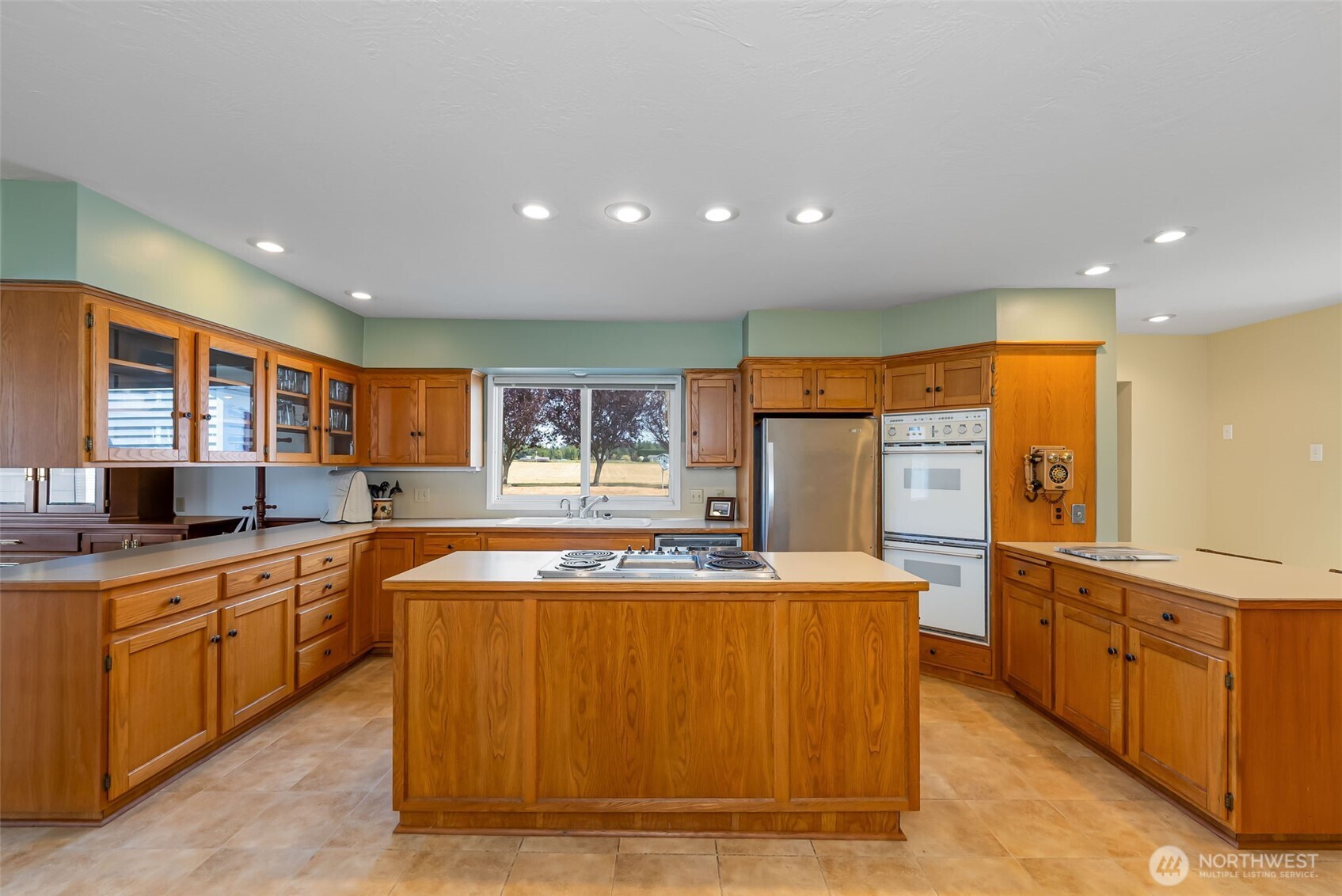 4596 Woodcock Road Sequim, WA 98382 - Photo 23 of 37